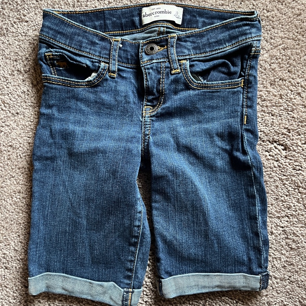 Abercrombie Kids Girl shorts in size 10